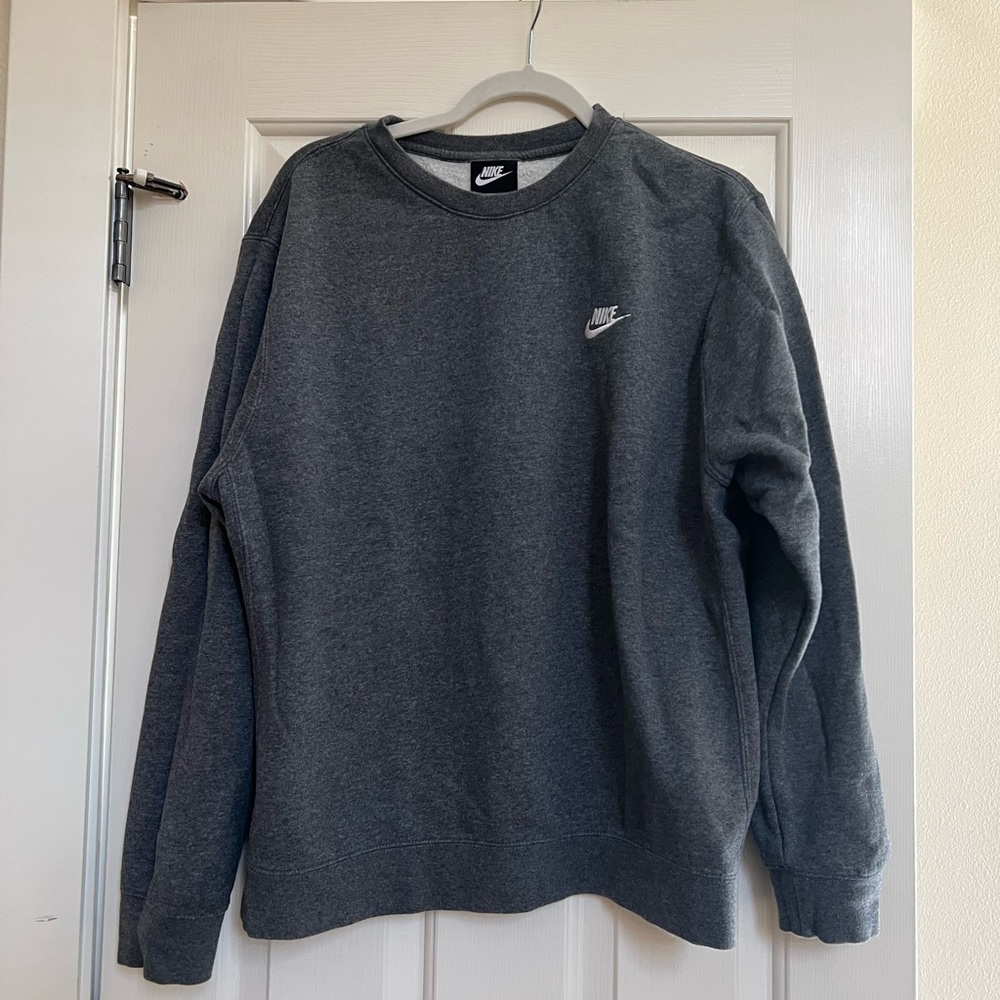 Mens nike crew sweatshirt- grey